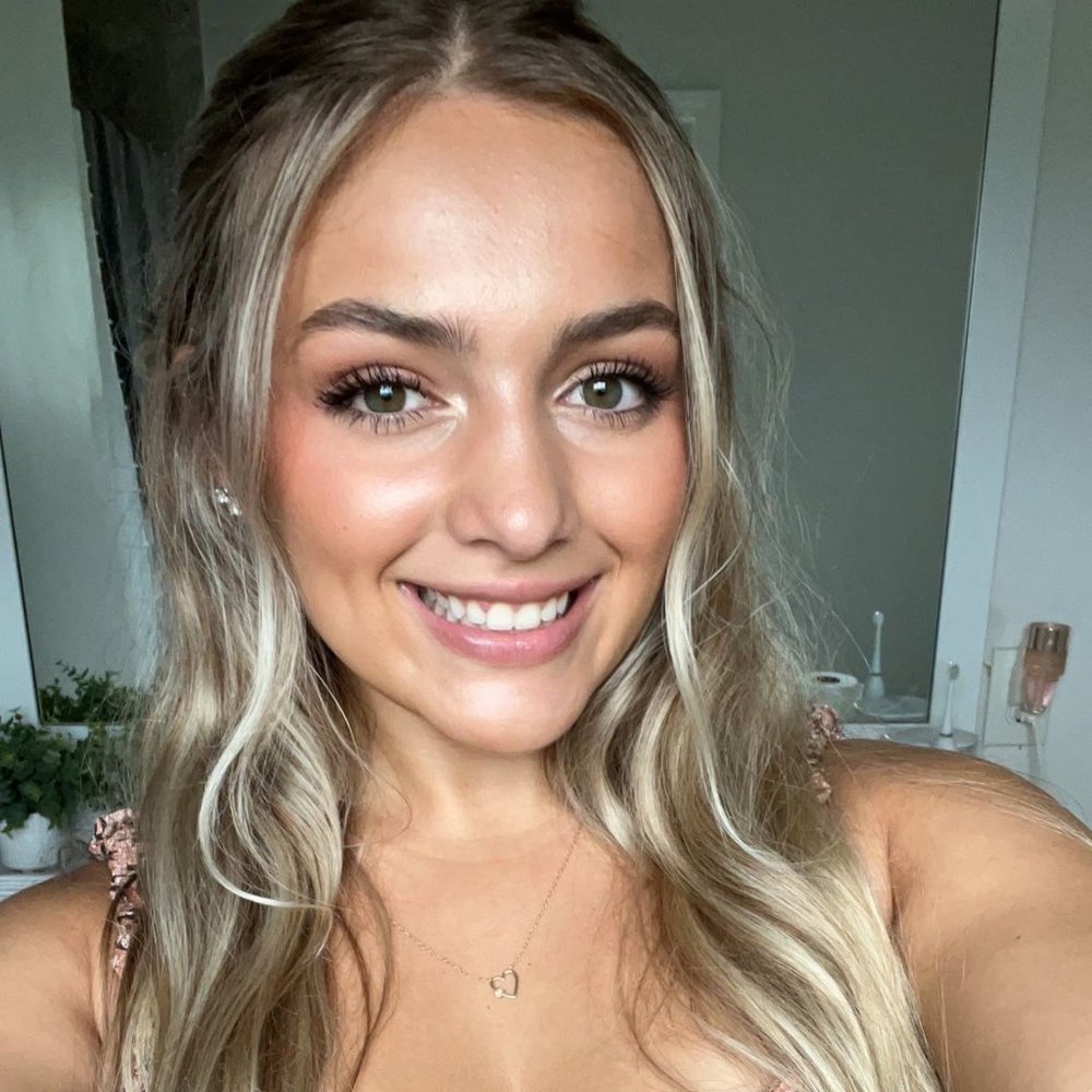 Meet your Posher, Maddie